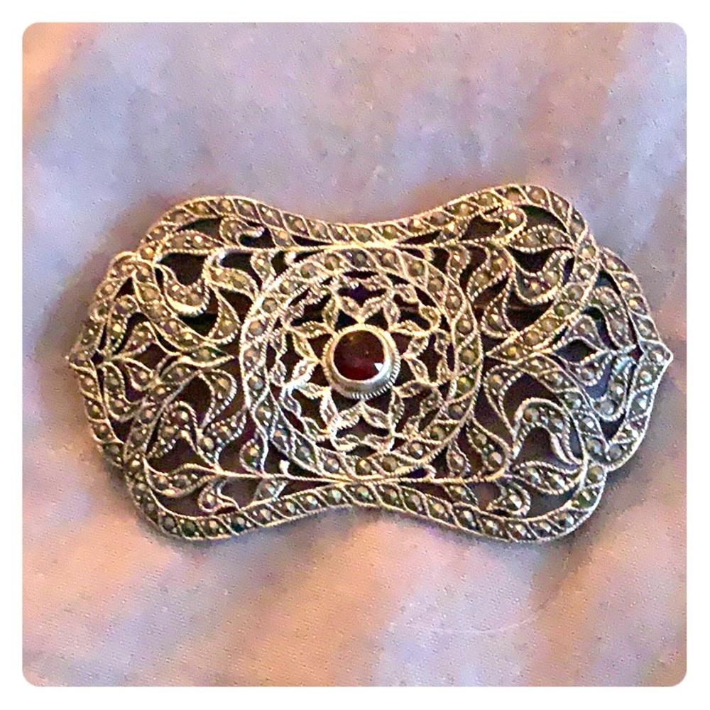 SterlingSilver Marcasite Brooch 925 w/Garnet gem